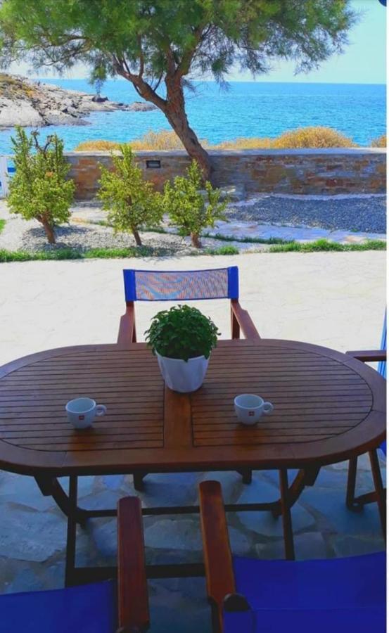 Hotel Peaceful Bay à Mégas Yialós-Nítes Extérieur photo