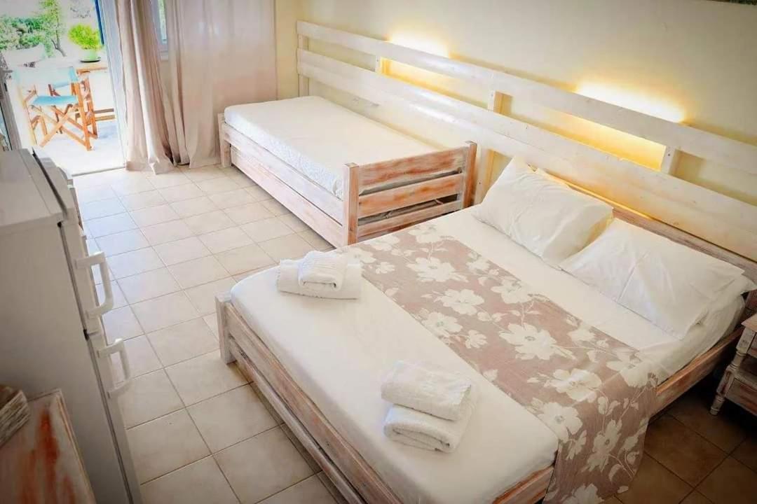 Hotel Peaceful Bay à Mégas Yialós-Nítes Extérieur photo